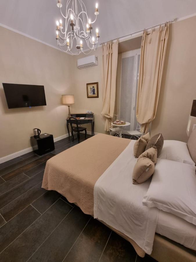 Ex Voto Guest House Napoli Esterno foto