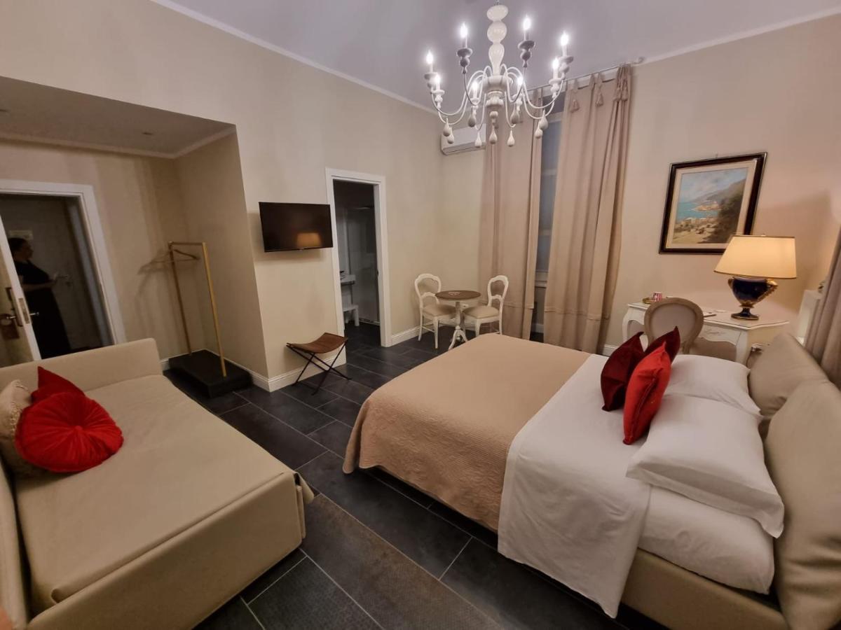 Ex Voto Guest House Napoli Esterno foto
