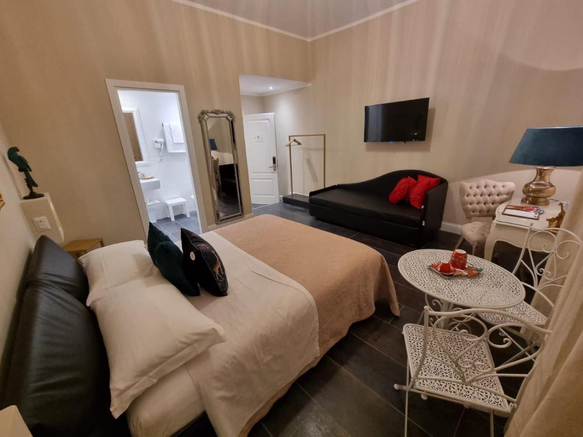 Ex Voto Guest House Napoli Esterno foto