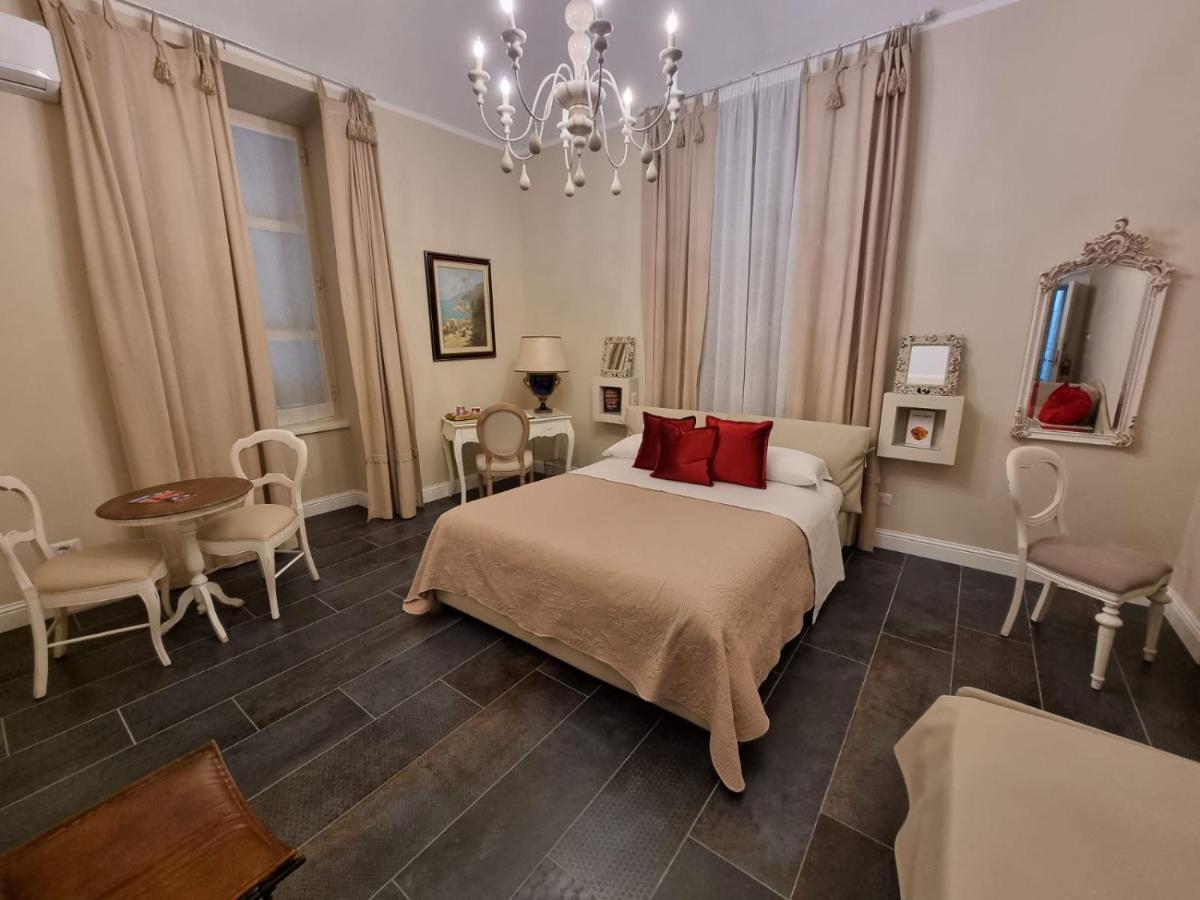 Ex Voto Guest House Napoli Esterno foto