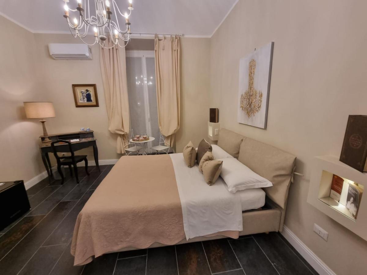 Ex Voto Guest House Napoli Esterno foto